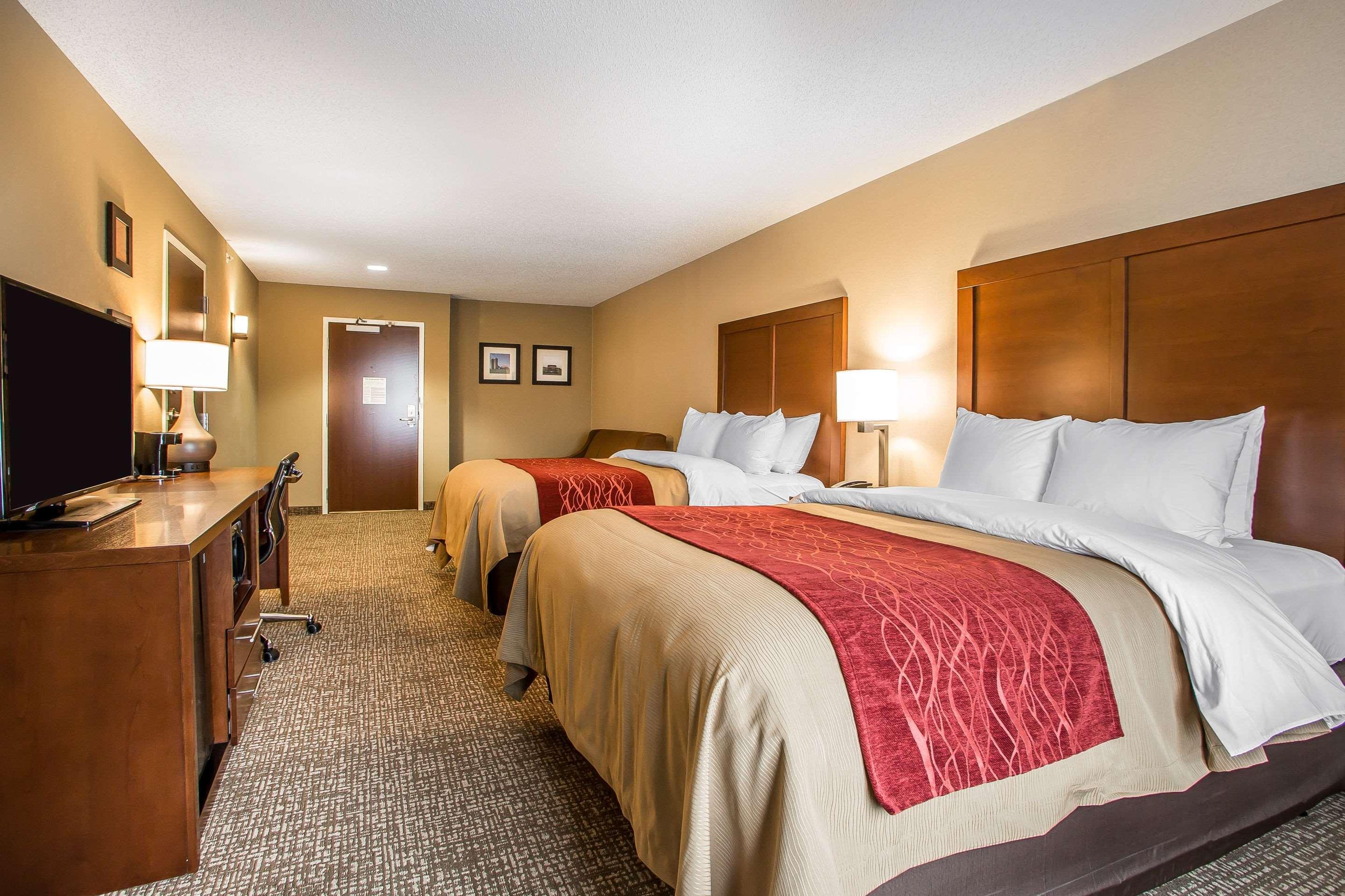 Comfort Inn Pa Turnpike - I-81 Карлайл Экстерьер фото