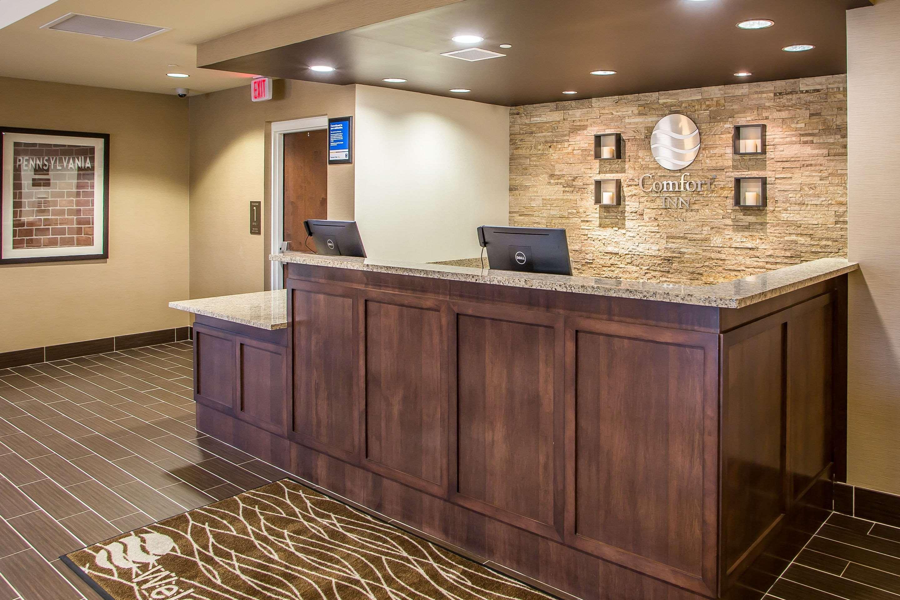 Comfort Inn Pa Turnpike - I-81 Карлайл Экстерьер фото