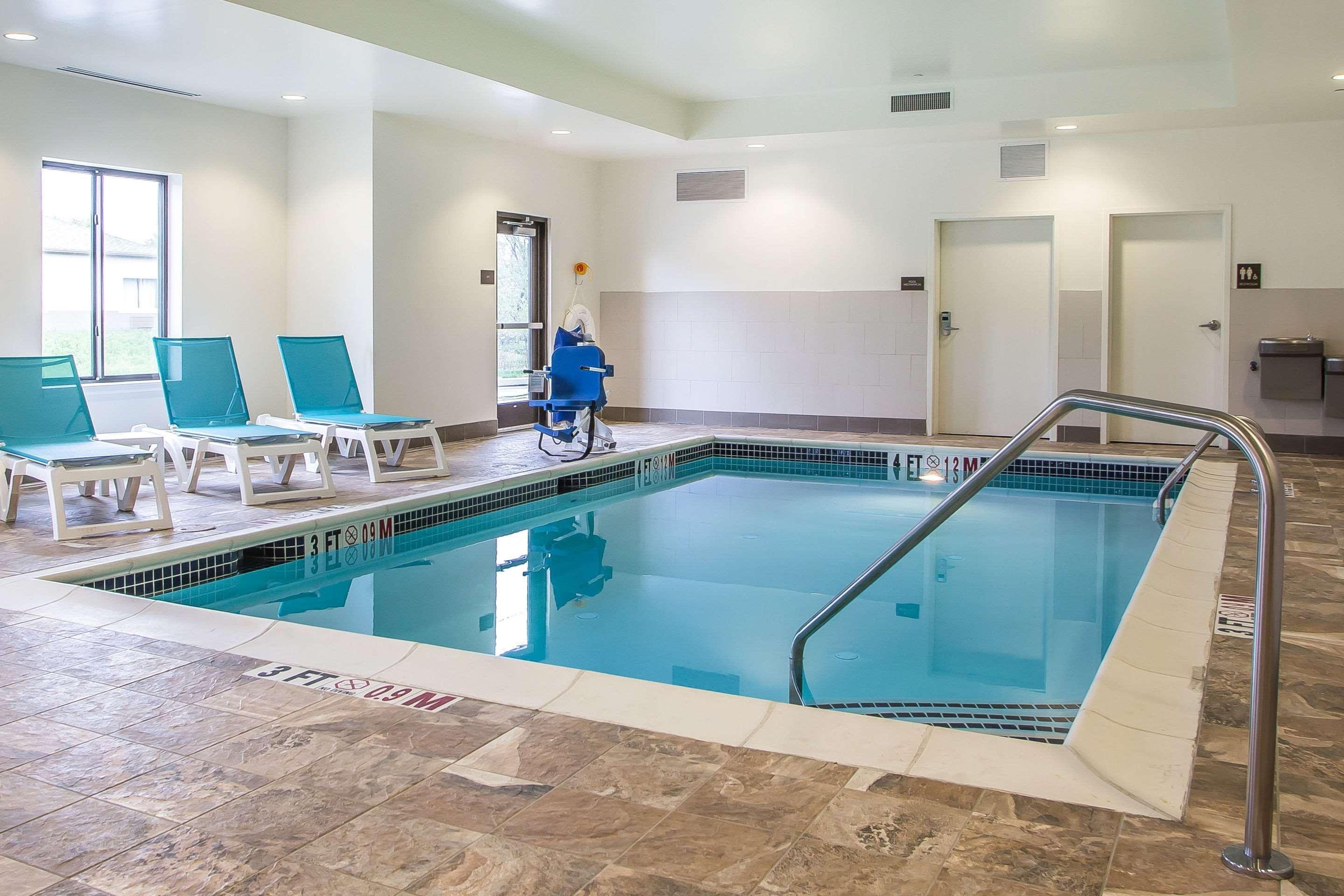 Comfort Inn Pa Turnpike - I-81 Карлайл Экстерьер фото