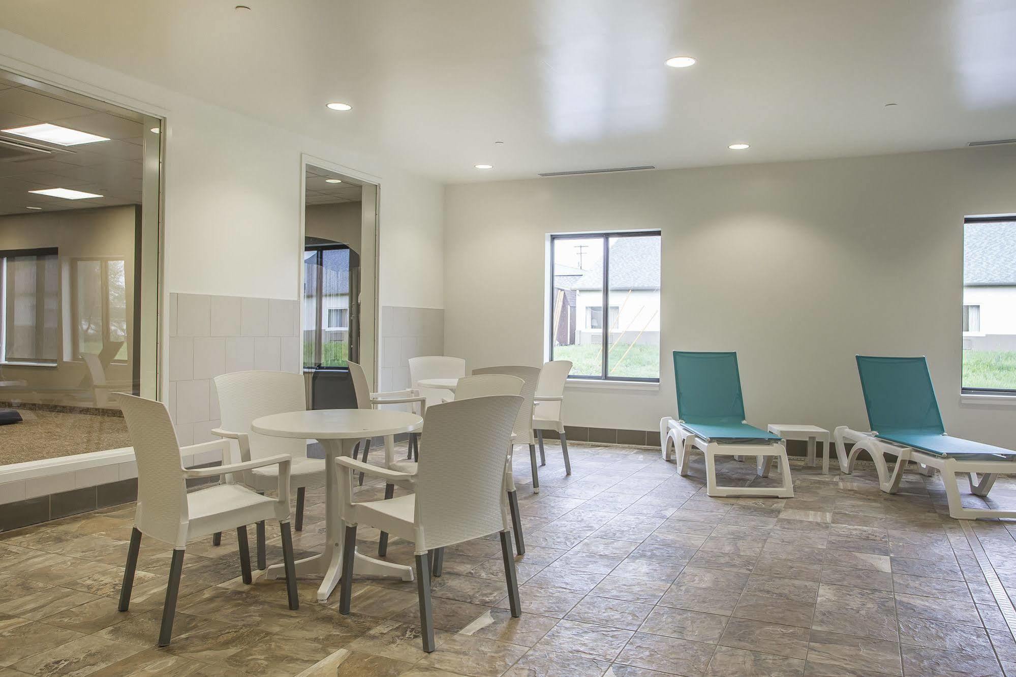 Comfort Inn Pa Turnpike - I-81 Карлайл Экстерьер фото